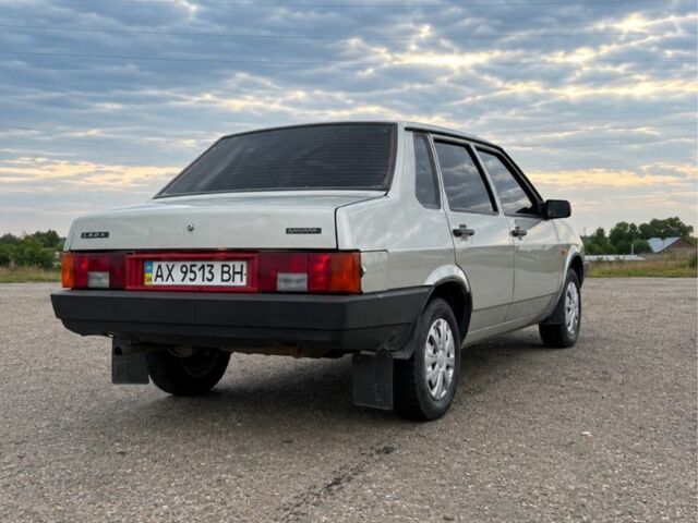 Сірий ВАЗ 21099, об'ємом двигуна 1.6 л та пробігом 129 тис. км за 2500 $, фото 3 на Automoto.ua