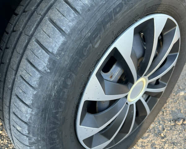 Сірий ВАЗ 21099, об'ємом двигуна 1.6 л та пробігом 160 тис. км за 1350 $, фото 2 на Automoto.ua