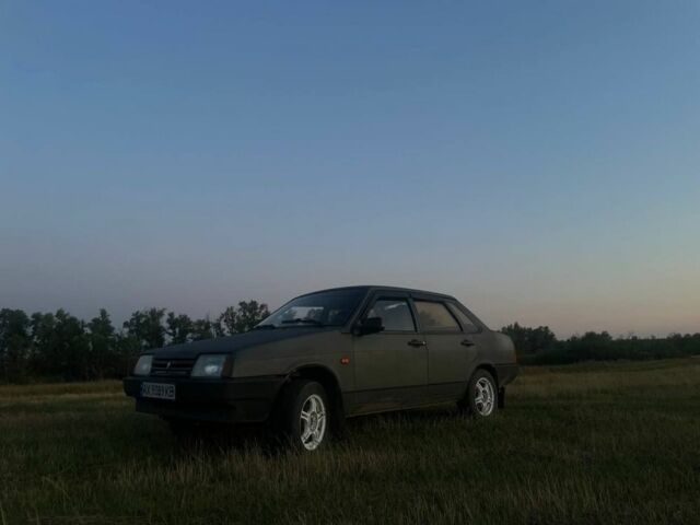 Серый ВАЗ 21099, объемом двигателя 1.6 л и пробегом 20 тыс. км за 1621 $, фото 2 на Automoto.ua