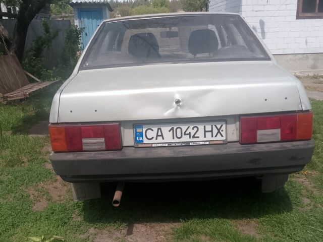 Сірий ВАЗ 21099, об'ємом двигуна 1.6 л та пробігом 163 тис. км за 511 $, фото 6 на Automoto.ua