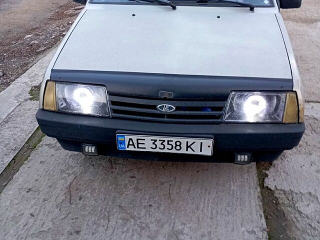 Серый ВАЗ 21099, объемом двигателя 1.6 л и пробегом 145 тыс. км за 1500 $, фото 1 на Automoto.ua