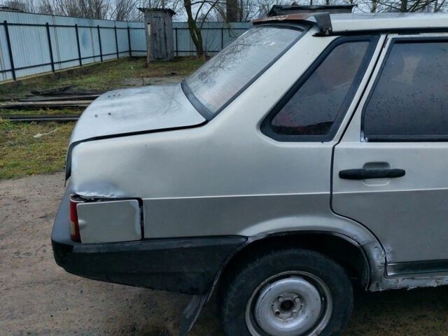 Сірий ВАЗ 21099, об'ємом двигуна 1.6 л та пробігом 163 тис. км за 650 $, фото 7 на Automoto.ua