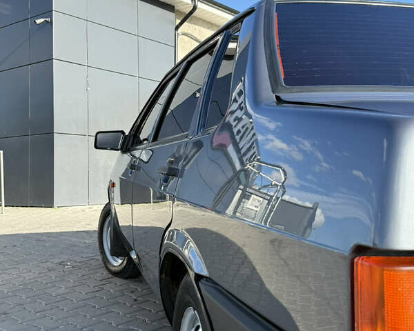 Сірий ВАЗ 21099, об'ємом двигуна 1.6 л та пробігом 115 тис. км за 2800 $, фото 11 на Automoto.ua