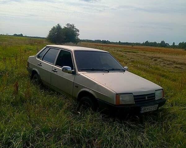 Серый ВАЗ 21099, объемом двигателя 1.6 л и пробегом 190 тыс. км за 1550 $, фото 1 на Automoto.ua