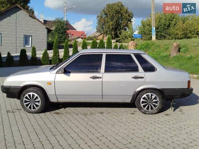 Сірий ВАЗ 21099, об'ємом двигуна 1.6 л та пробігом 161 тис. км за 1700 $, фото 1 на Automoto.ua