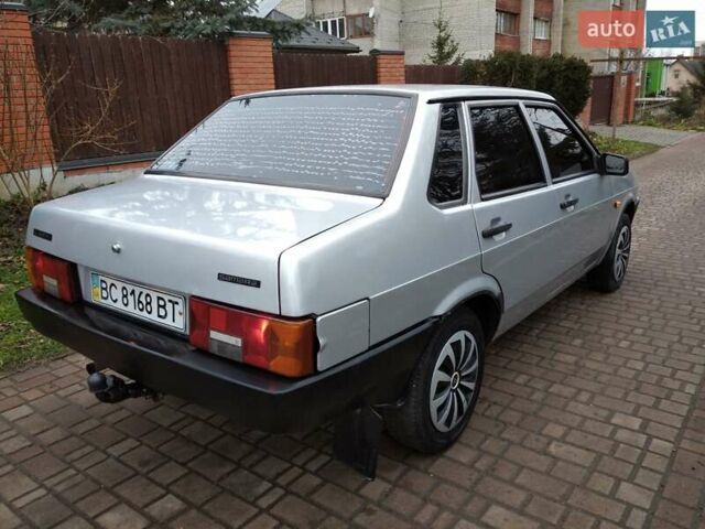 Серый ВАЗ 21099, объемом двигателя 1.6 л и пробегом 255 тыс. км за 1500 $, фото 3 на Automoto.ua