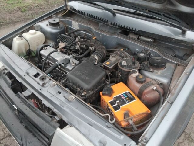 Серый ВАЗ 21099, объемом двигателя 1.6 л и пробегом 91 тыс. км за 2350 $, фото 4 на Automoto.ua