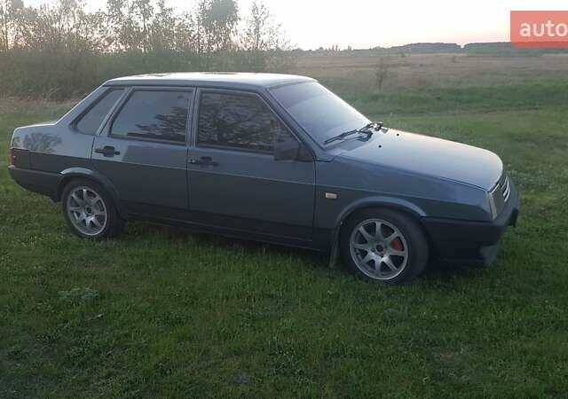 Сірий ВАЗ 21099, об'ємом двигуна 1.6 л та пробігом 137 тис. км за 2700 $, фото 15 на Automoto.ua