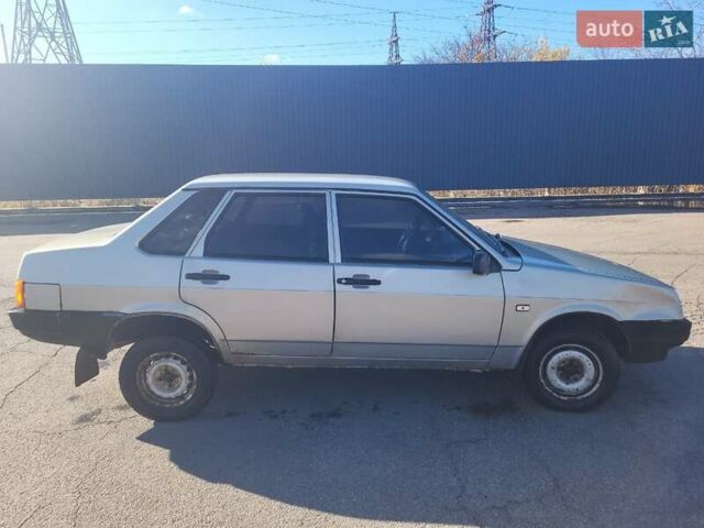 Сірий ВАЗ 21099, об'ємом двигуна 1.6 л та пробігом 261 тис. км за 1500 $, фото 5 на Automoto.ua