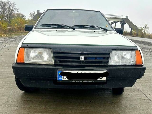 Серый ВАЗ 21099, объемом двигателя 1.6 л и пробегом 300 тыс. км за 1064 $, фото 1 на Automoto.ua