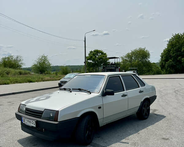 Сірий ВАЗ 21099, об'ємом двигуна 1.6 л та пробігом 172 тис. км за 2600 $, фото 7 на Automoto.ua