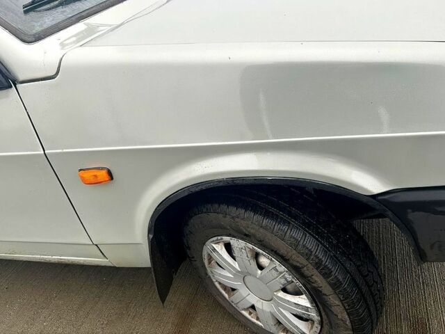 Серый ВАЗ 21099, объемом двигателя 1.6 л и пробегом 300 тыс. км за 1064 $, фото 6 на Automoto.ua