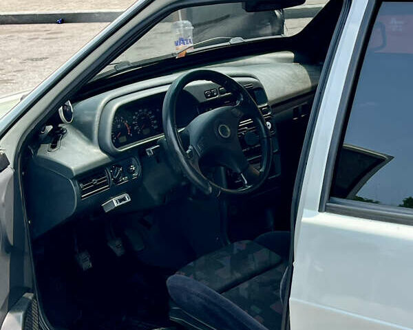 Сірий ВАЗ 21099, об'ємом двигуна 1.6 л та пробігом 172 тис. км за 2600 $, фото 8 на Automoto.ua
