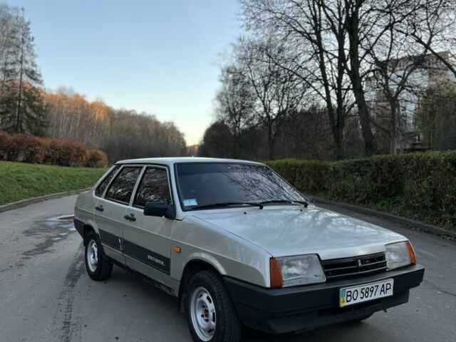 Серый ВАЗ 21099, объемом двигателя 0 л и пробегом 150 тыс. км за 1300 $, фото 1 на Automoto.ua
