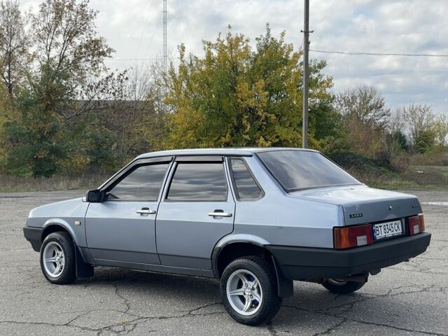 Сірий ВАЗ 21099, об'ємом двигуна 0 л та пробігом 116 тис. км за 2750 $, фото 4 на Automoto.ua