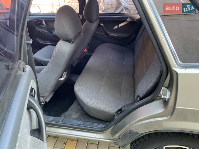 Серый ВАЗ 21099, объемом двигателя 1.5 л и пробегом 102 тыс. км за 2650 $, фото 8 на Automoto.ua