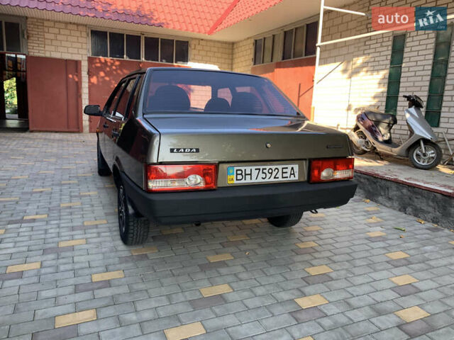 Серый ВАЗ 21099, объемом двигателя 1.5 л и пробегом 102 тыс. км за 2650 $, фото 2 на Automoto.ua