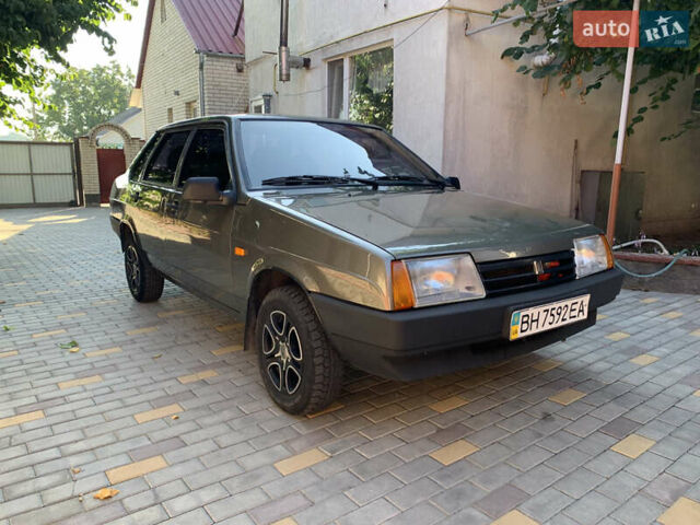 Серый ВАЗ 21099, объемом двигателя 1.5 л и пробегом 102 тыс. км за 2650 $, фото 5 на Automoto.ua