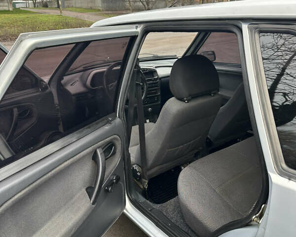 Сірий ВАЗ 21099, об'ємом двигуна 1.6 л та пробігом 158 тис. км за 2200 $, фото 8 на Automoto.ua