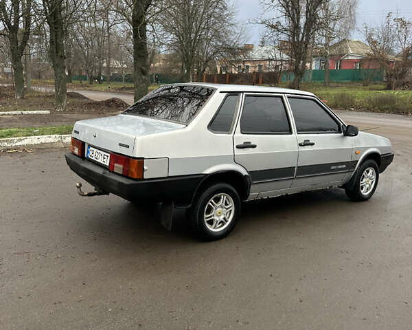Сірий ВАЗ 21099, об'ємом двигуна 1.6 л та пробігом 158 тис. км за 2200 $, фото 7 на Automoto.ua