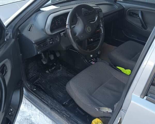 Сірий ВАЗ 21099, об'ємом двигуна 1.6 л та пробігом 180 тис. км за 2500 $, фото 3 на Automoto.ua