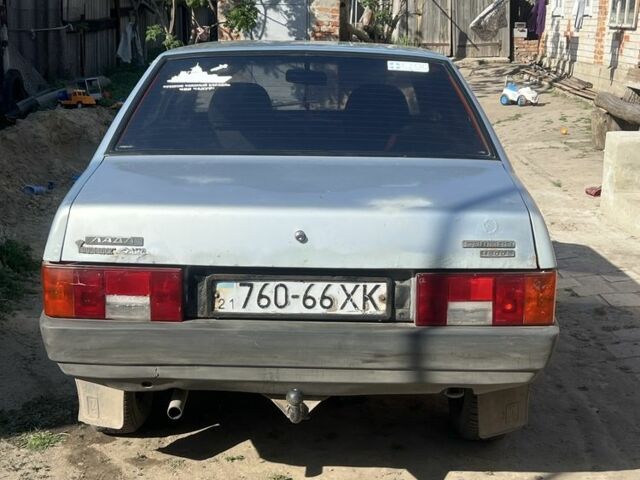 Серый ВАЗ 21099, объемом двигателя 1.5 л и пробегом 300 тыс. км за 649 $, фото 6 на Automoto.ua