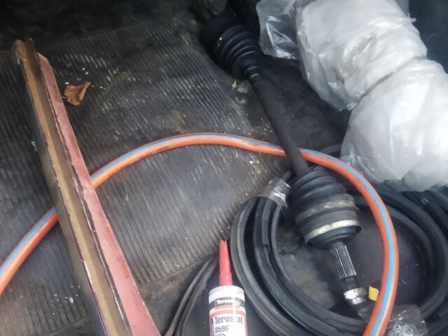 Серый ВАЗ 21099, объемом двигателя 1.5 л и пробегом 780 тыс. км за 400 $, фото 7 на Automoto.ua