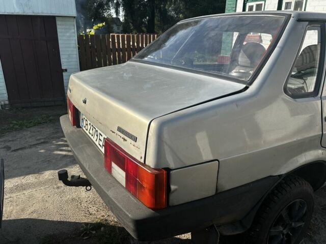 Серый ВАЗ 21099, объемом двигателя 1.5 л и пробегом 195 тыс. км за 2136 $, фото 3 на Automoto.ua