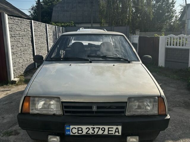 Серый ВАЗ 21099, объемом двигателя 1.5 л и пробегом 195 тыс. км за 2136 $, фото 1 на Automoto.ua