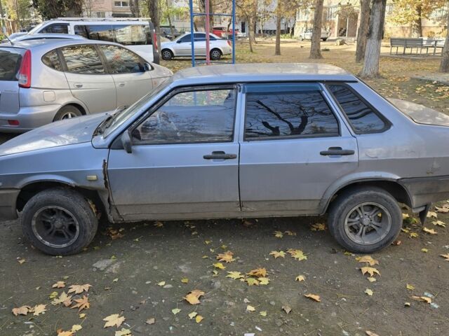 Серый ВАЗ 21099, объемом двигателя 1.6 л и пробегом 230 тыс. км за 550 $, фото 3 на Automoto.ua