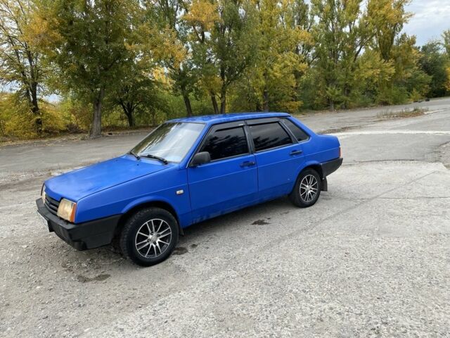 Синий ВАЗ 21099, объемом двигателя 1.5 л и пробегом 143 тыс. км за 1200 $, фото 3 на Automoto.ua