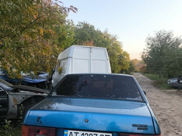 Синий ВАЗ 21099, объемом двигателя 1.5 л и пробегом 150 тыс. км за 1000 $, фото 3 на Automoto.ua