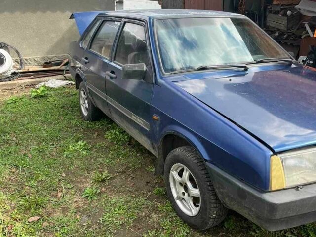 Синій ВАЗ 21099, об'ємом двигуна 1.5 л та пробігом 186 тис. км за 438 $, фото 2 на Automoto.ua