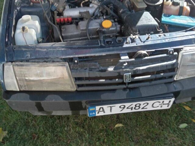 Синий ВАЗ 21099, объемом двигателя 1.5 л и пробегом 245 тыс. км за 950 $, фото 1 на Automoto.ua