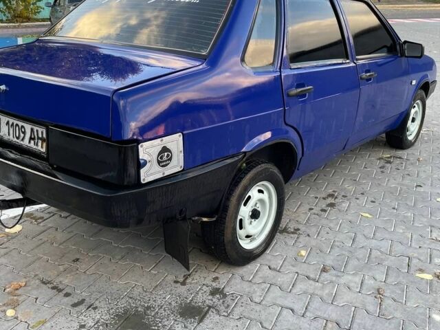 ВАЗ 21099 2006 в Ставище на Automoto.ua Синий ВАЗ 21099, объемом двигателя 1.6 л и пробегом 280 тыс. км за 1000 $, фото 10 на Automoto.ua