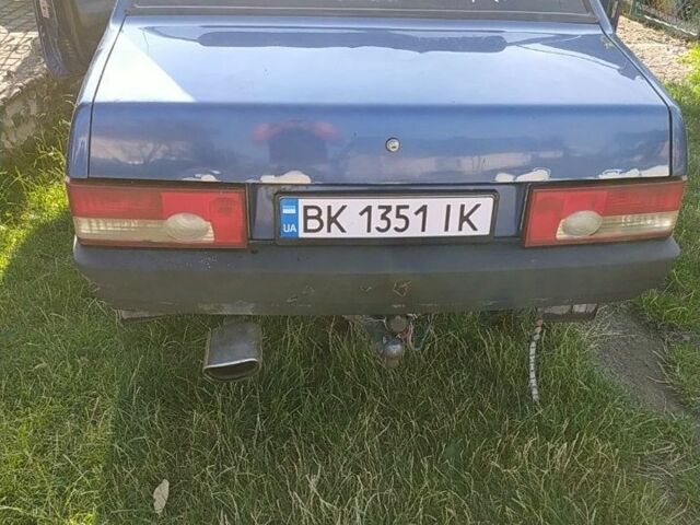 Синий ВАЗ 21099, объемом двигателя 1.6 л и пробегом 203 тыс. км за 1500 $, фото 3 на Automoto.ua