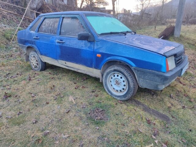 Синий ВАЗ 21099, объемом двигателя 1.5 л и пробегом 2 тыс. км за 600 $, фото 4 на Automoto.ua