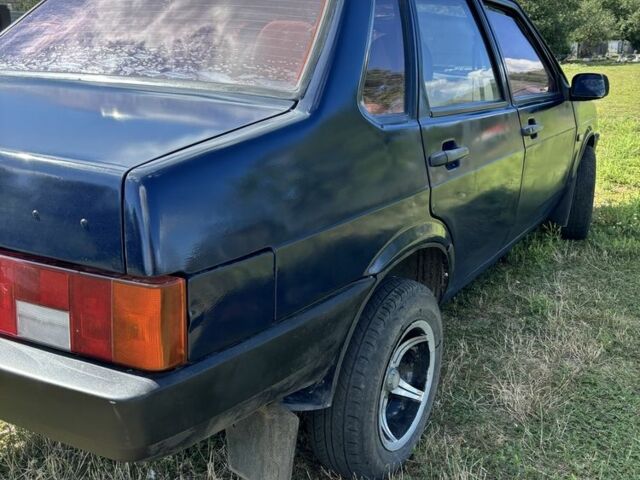 Синий ВАЗ 21099, объемом двигателя 1.6 л и пробегом 156 тыс. км за 1850 $, фото 3 на Automoto.ua