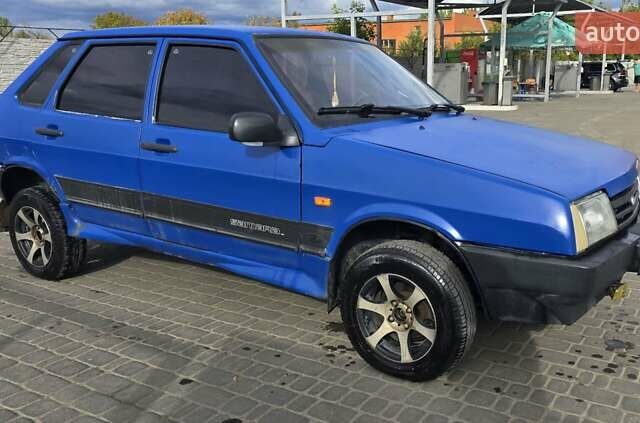 Синій ВАЗ 21099, об'ємом двигуна 1.5 л та пробігом 100 тис. км за 1000 $, фото 7 на Automoto.ua