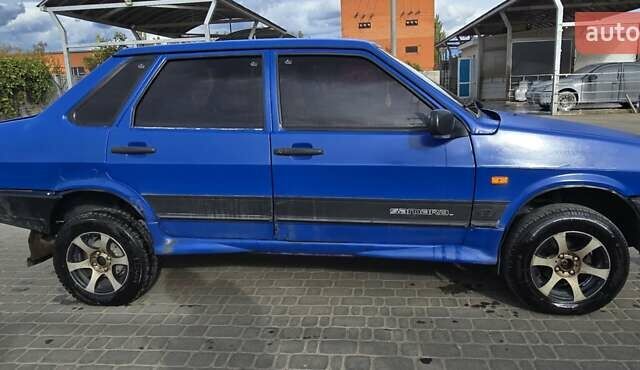 Синій ВАЗ 21099, об'ємом двигуна 1.5 л та пробігом 100 тис. км за 1000 $, фото 5 на Automoto.ua