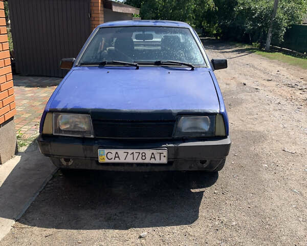 Синий ВАЗ 21099, объемом двигателя 0 л и пробегом 287 тыс. км за 600 $, фото 2 на Automoto.ua