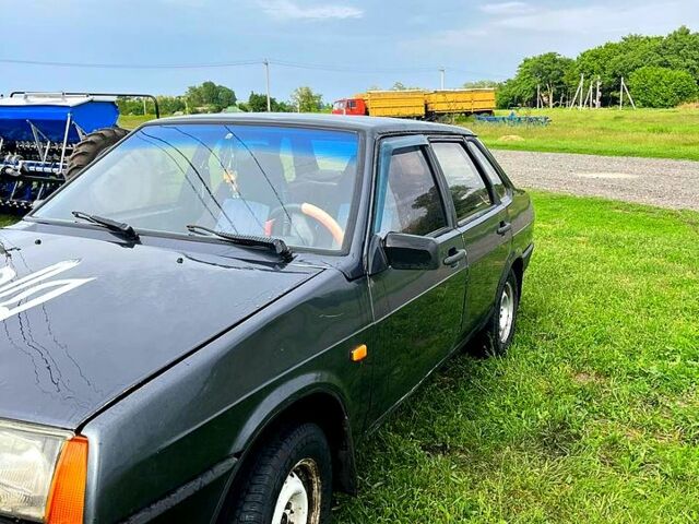Синий ВАЗ 21099, объемом двигателя 1.5 л и пробегом 300 тыс. км за 53000 $, фото 6 на Automoto.ua