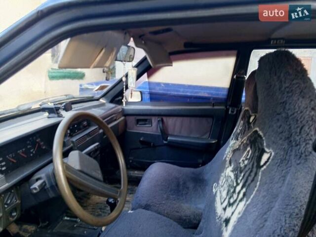 Синий ВАЗ 21099, объемом двигателя 1.5 л и пробегом 205 тыс. км за 900 $, фото 4 на Automoto.ua