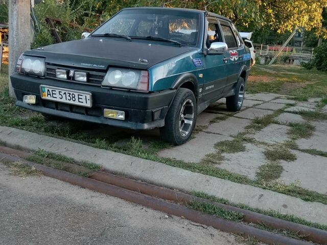 Синий ВАЗ 21099, объемом двигателя 1.5 л и пробегом 2 тыс. км за 830 $, фото 3 на Automoto.ua