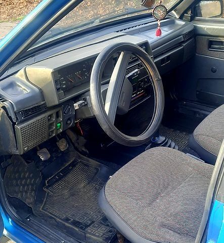 Синій ВАЗ 21099, об'ємом двигуна 1.5 л та пробігом 0 тис. км за 1200 $, фото 6 на Automoto.ua