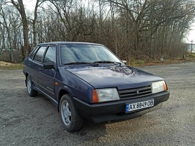 Синий ВАЗ 21099, объемом двигателя 1.5 л и пробегом 99 тыс. км за 1181 $, фото 2 на Automoto.ua