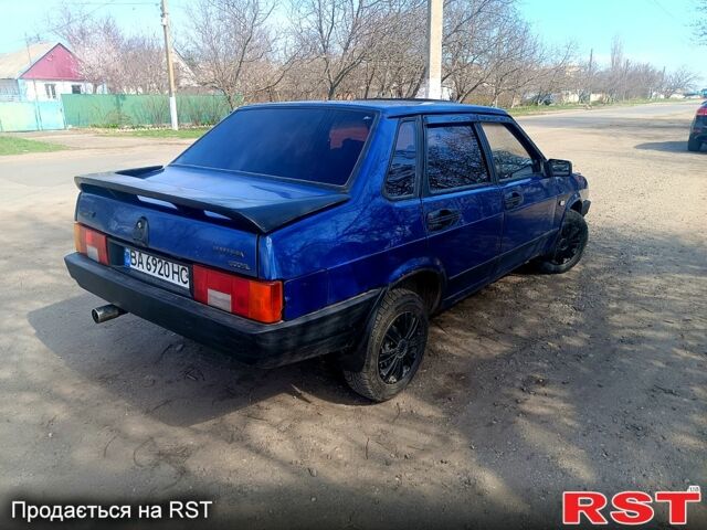 Синий ВАЗ 21099, объемом двигателя 1.5 л и пробегом 250 тыс. км за 1200 $, фото 4 на Automoto.ua