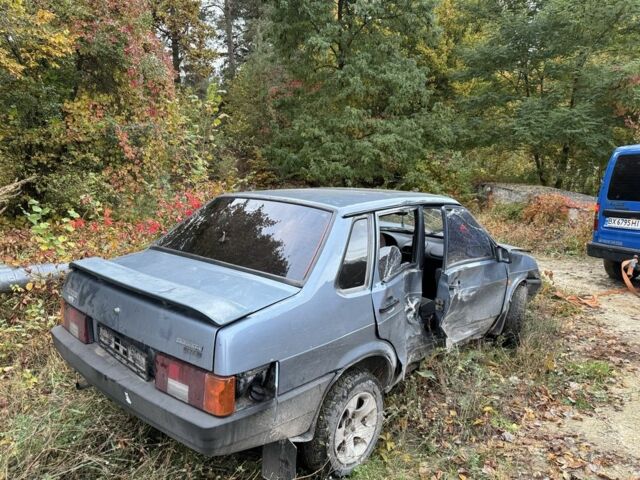 ВАЗ 21099 1996 в Славуте на Automoto.ua Синий ВАЗ 21099, объемом двигателя 1.5 л и пробегом 77 тыс. км за 150 $, фото 1 на Automoto.ua