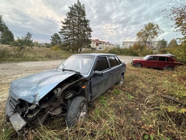ВАЗ 21099 1996 в Славуте на Automoto.ua Синий ВАЗ 21099, объемом двигателя 1.5 л и пробегом 77 тыс. км за 150 $, фото 2 на Automoto.ua