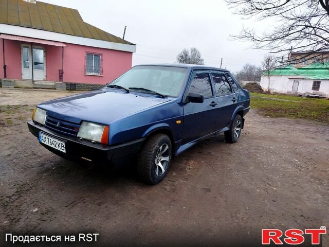 Синий ВАЗ 21099, объемом двигателя 1.5 л и пробегом 100 тыс. км за 999 $, фото 1 на Automoto.ua
